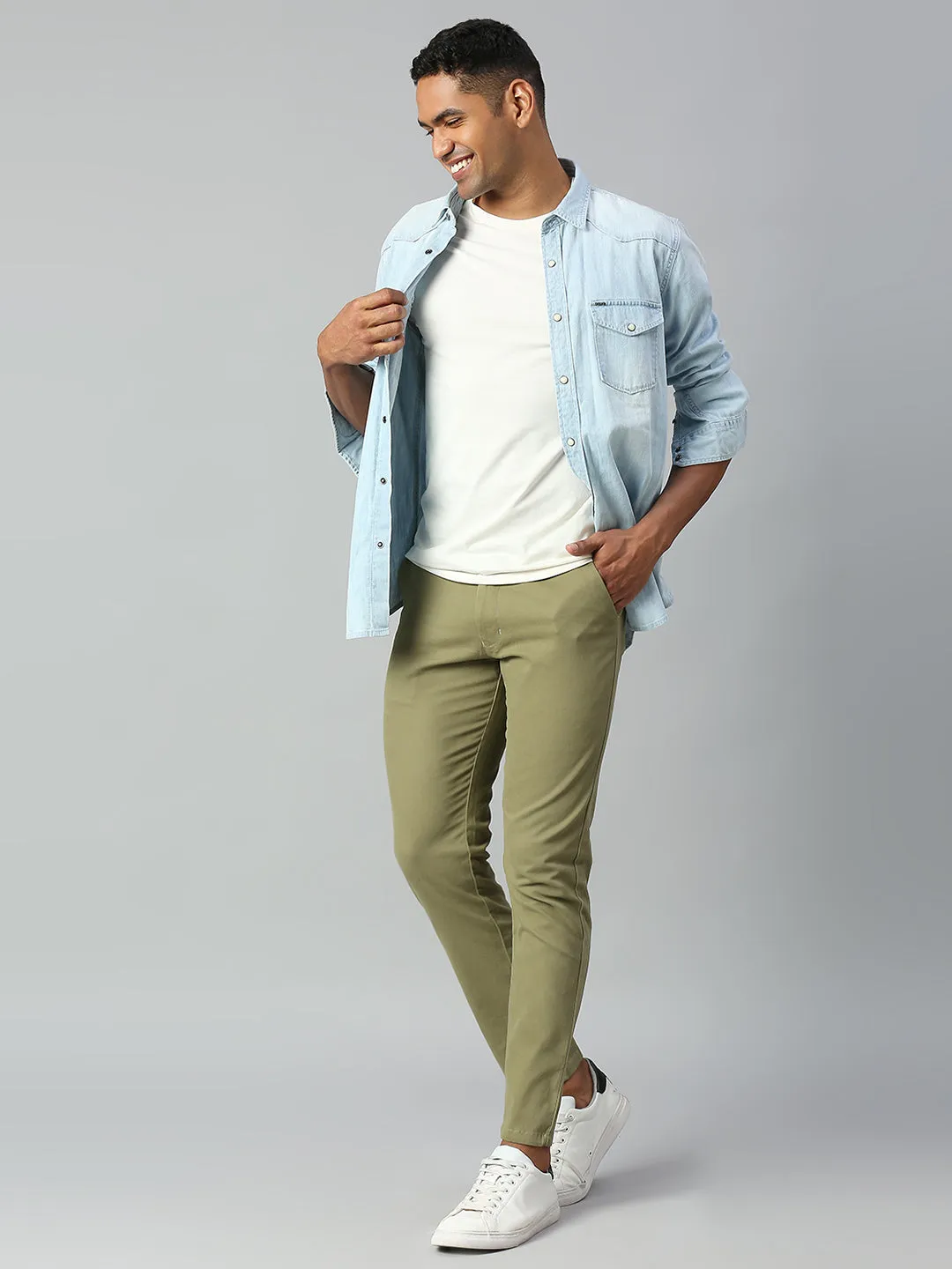 Men's Tapered Fit Cotton Chinos (Light Olive)
