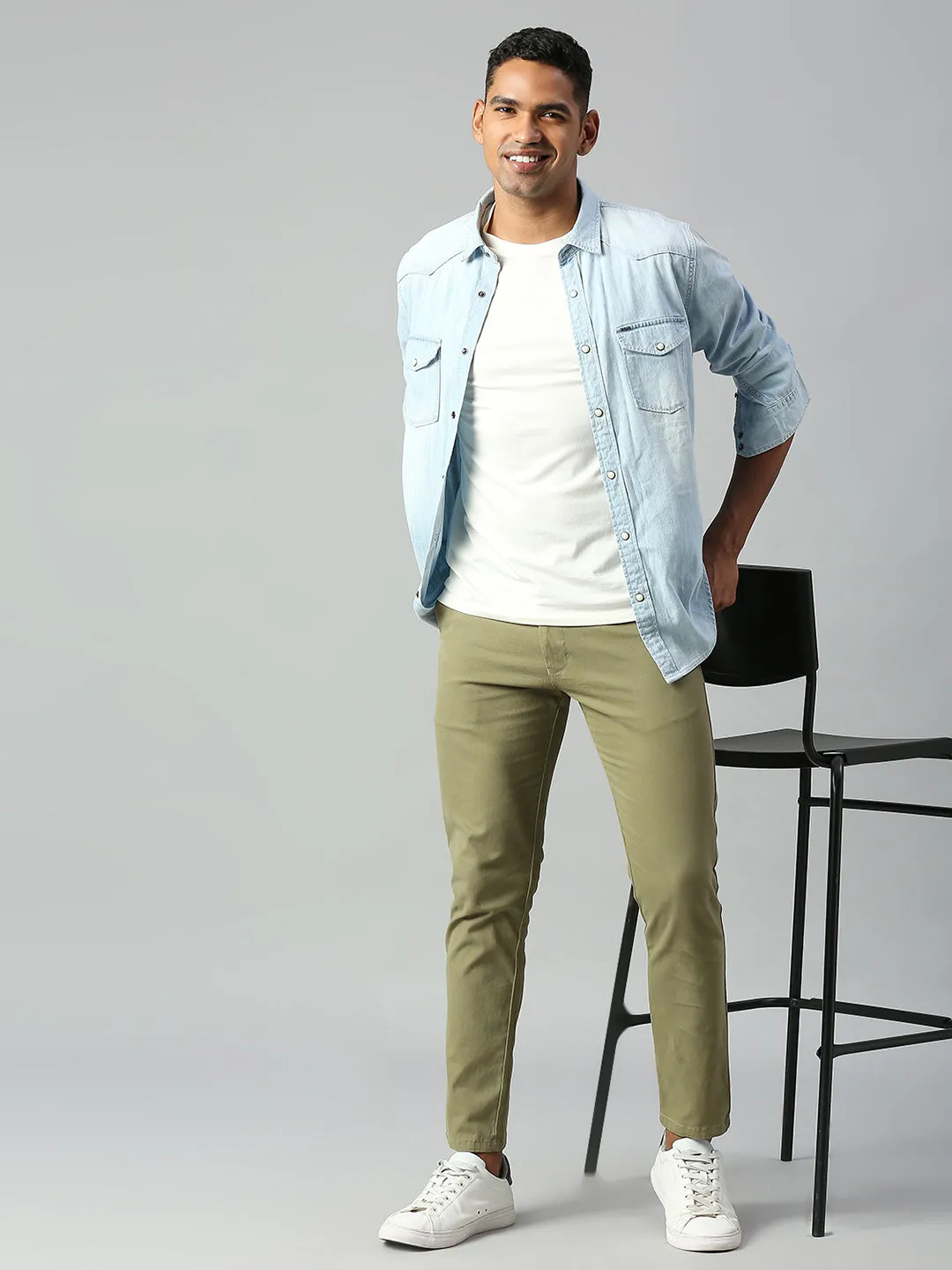 Men's Tapered Fit Cotton Chinos (Light Olive)