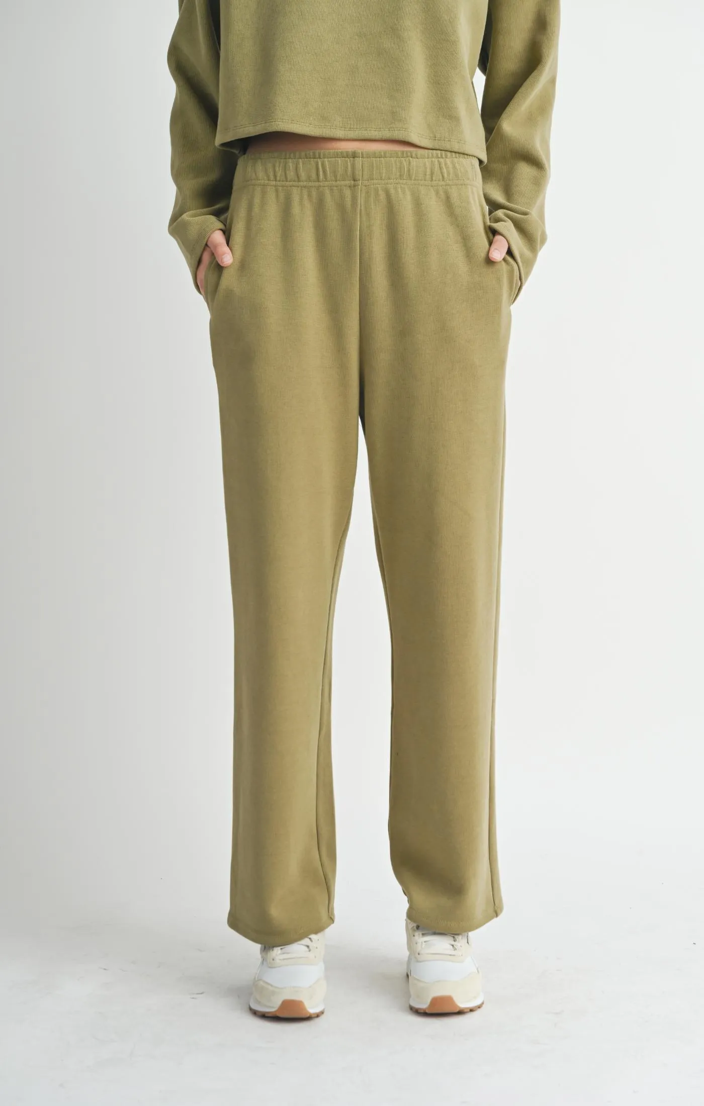 Relaxed Crewneck Lounge Set